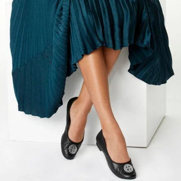 Brighton Aleta Black Ballet Flats Silver Ferrara Italian Leather Quiet Luxury 7 - Picture 1 of 15